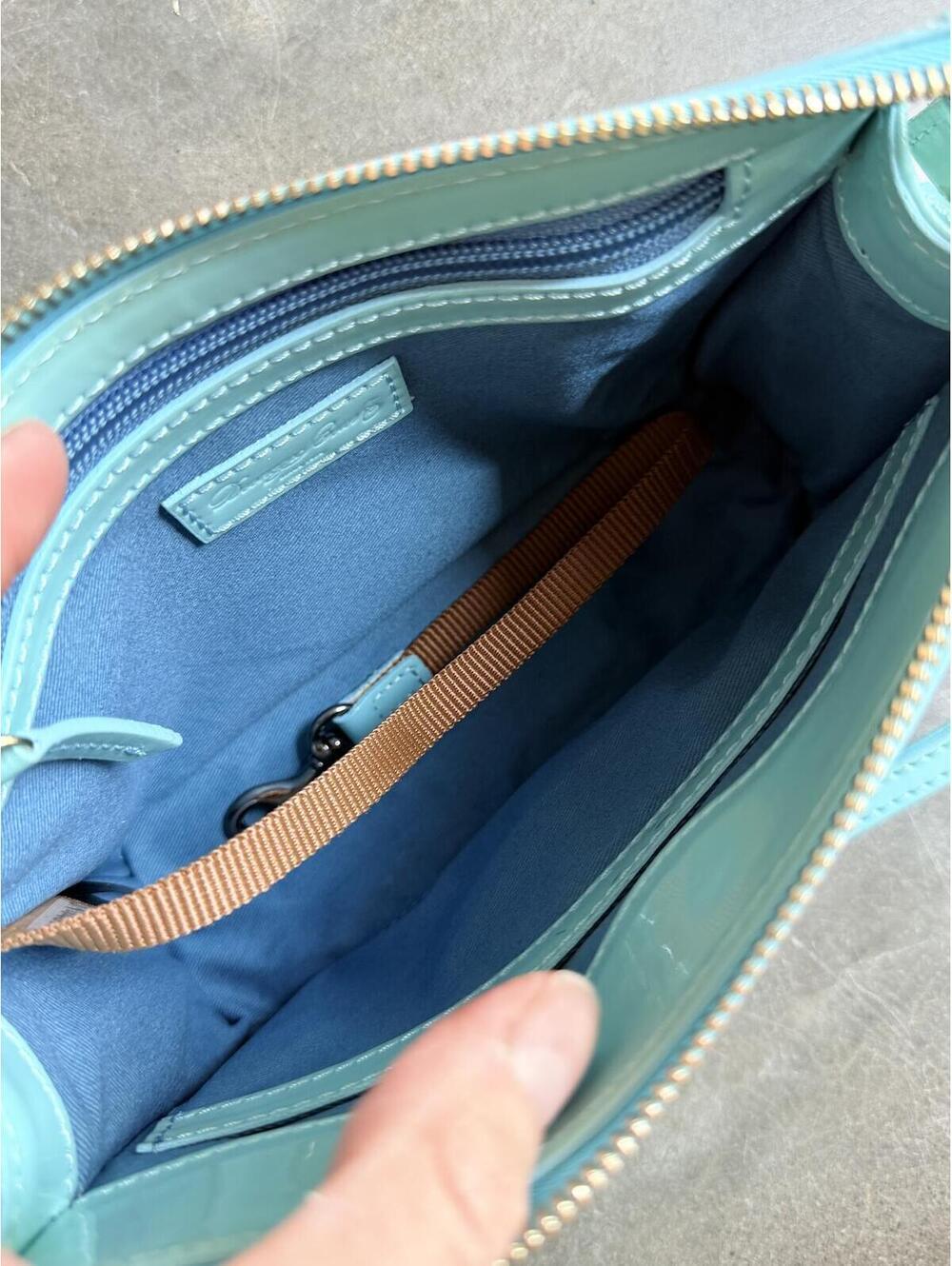 VTG Dooney & Bourke Sea Glass Blue Patent Leather Crossbody - Picture 7 of 10
